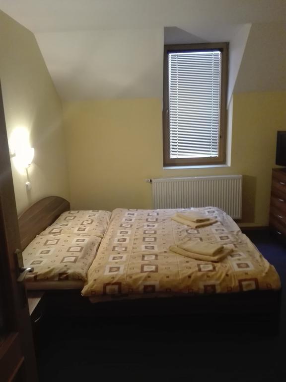הרבוצ'יסה Village House Fonzy מראה חיצוני תמונה